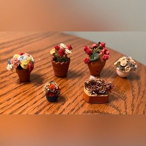 Vintage Floral Arrangement Miniature Dollhouse Lot